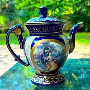 Vintage Venetian Lagoon Tea Pot Cobalt Blue Fine Porcelain with Gold Trims 8"
